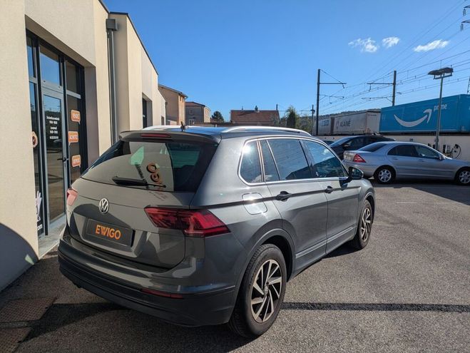 Volkswagen Tiguan 2.0 TDI 115ch SOUND / Camera / Entretien Gris de 2018