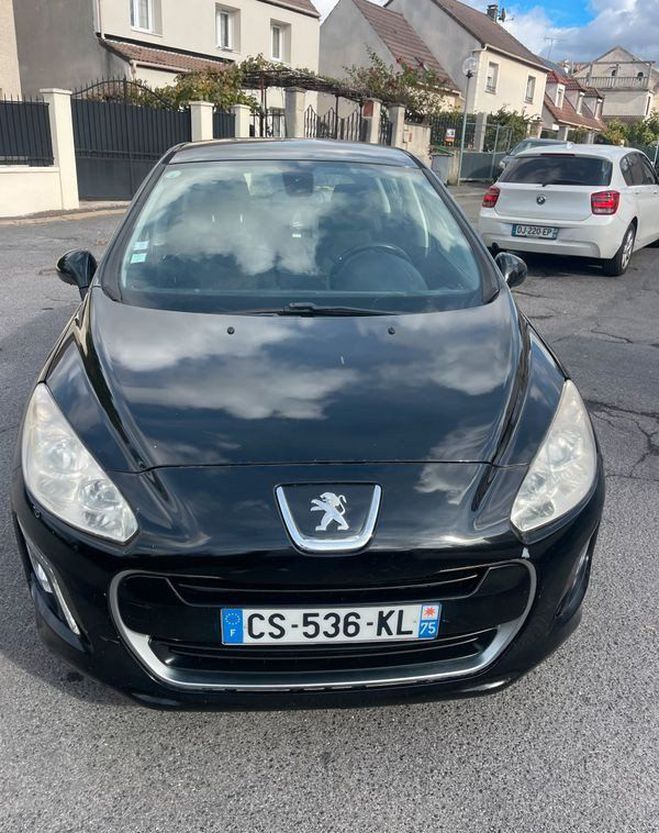 Peugeot 308  Noir de 2013