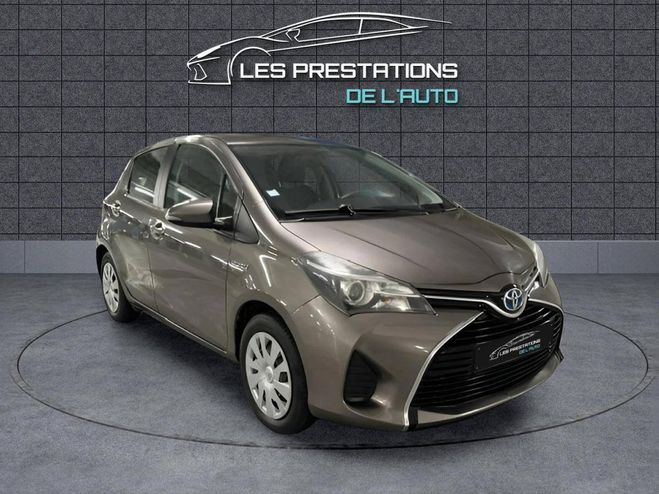 Toyota Yaris III 100h France Business 5p GRIS de 2017