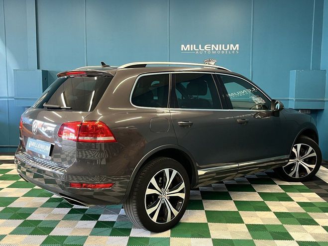 Volkswagen Touareg 3.0 V6 TDI 245CH CARAT 4MOTION TIPTRONIC Gris de 2012