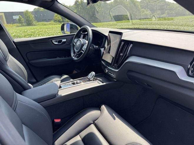 Volvo XC60 XC 60 T6 Black Edition Ultra Bleu Denim de 2025