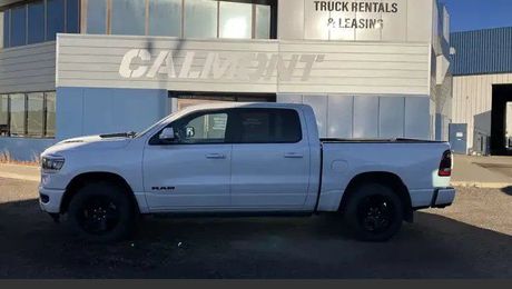 Dodge Ram sport night 12p 5.7l 4x4 2022 d'occasion a Paris (75)