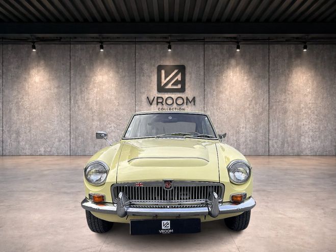 MG MGC GT C JAUNE de 1968