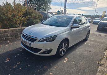  Voir d&eacute;tails -Peugeot 308 1.2l ess 130 Allure 02-2017 1er Main &agrave; Sannois (95)