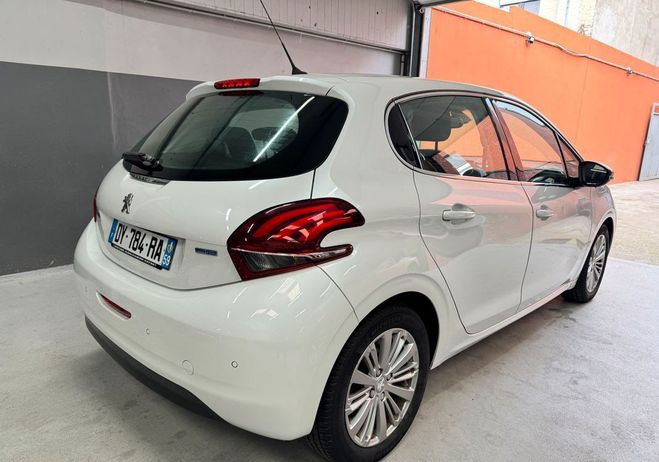 Peugeot 208 1.6 BlueHDi 100ch Style 5p GARANTIE Blanc de 2016