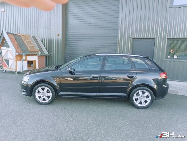 Audi A3 SPORTBACK 1.4 TFSI 125CV BVM6 SIEGES CHA Noir de 2012
