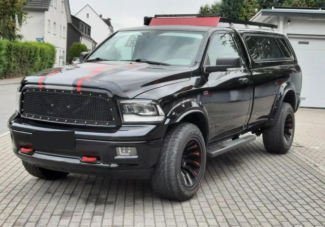 Dodge Ram 1500 5.7 HEMI V8 4x4 Single Cab Long Bed Noir de 2013