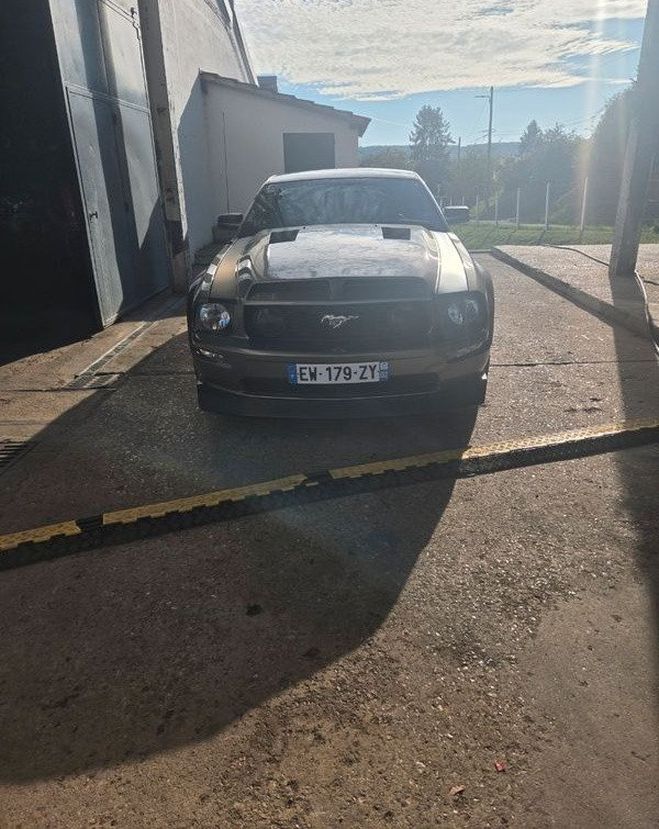 Ford Mustang GT 2005 Gris de 2005
