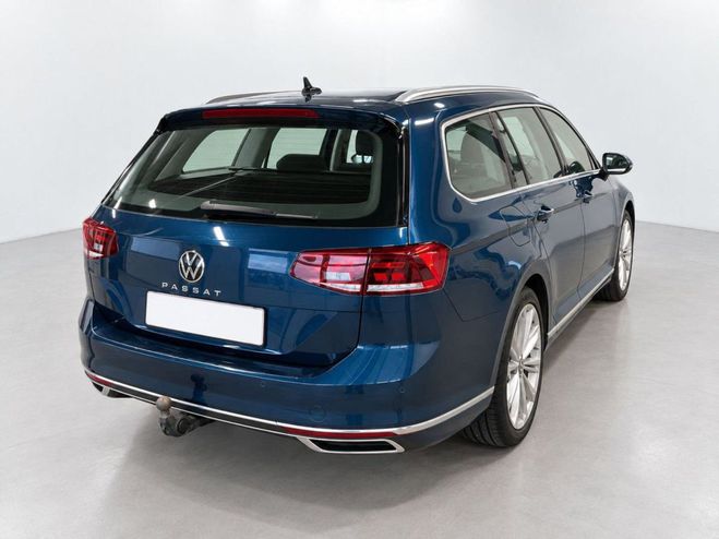 Volkswagen Passat SW SW 2.0 TDI 150 DSG7 Bleu Clair de 2022