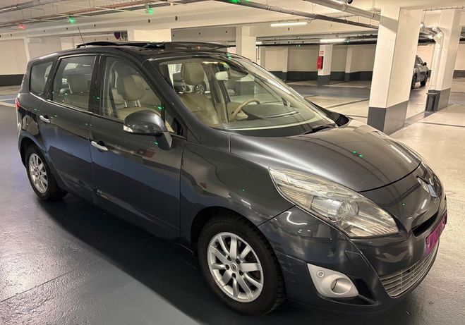 Renault Grand Scenic 2.0 140 CVT Jade 5pl suivi Renault vidan Gris de 2010