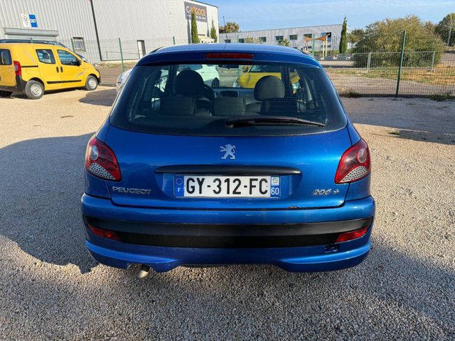 Peugeot 206 206  1.4 HDi 70ch FAP BLUE LION Access Bleu de 2012