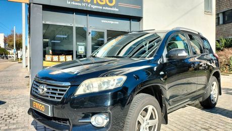 Toyota RAV 4 rav-4 2.2 d4d dcat 150 vxe gps 4x4 bva 2011 d'occasion a Limoges (87)