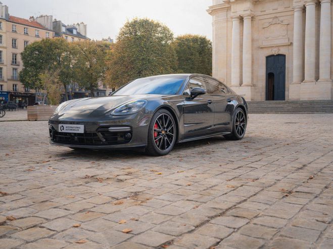 Porsche Panamera Turbo Gris fonc� de 2018