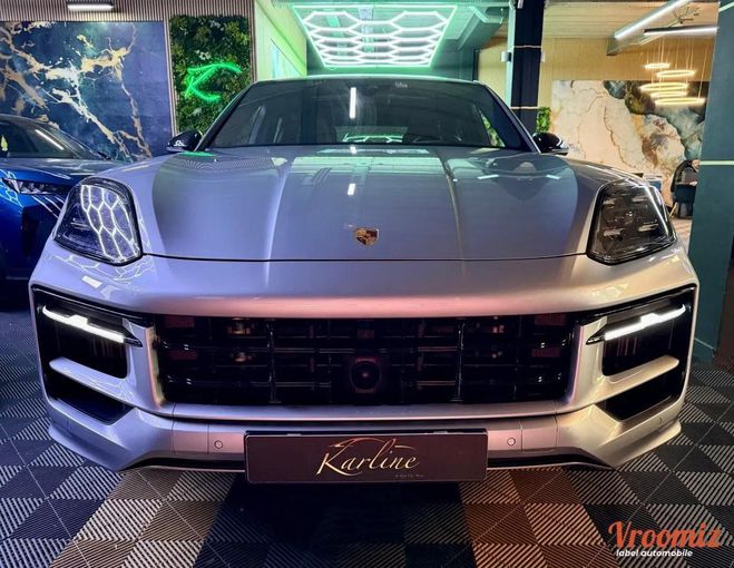Porsche Cayenne COUPE 3.0 E-HYBRID 470 cv PHEV 25.9KWH B Gris de 2023