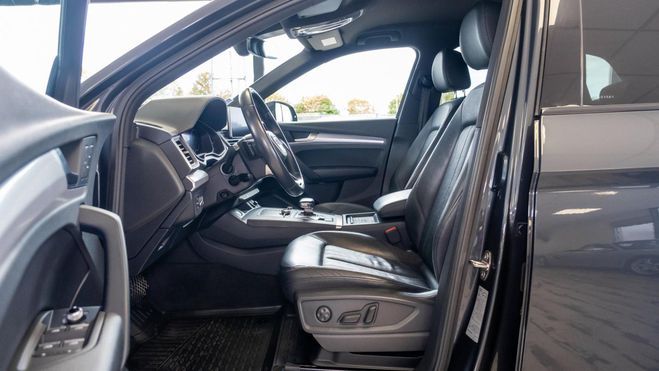Audi Q5 Quattro 2.0 TDI - 190 - BV S-tronic Desi GRIS FONCE de 2018