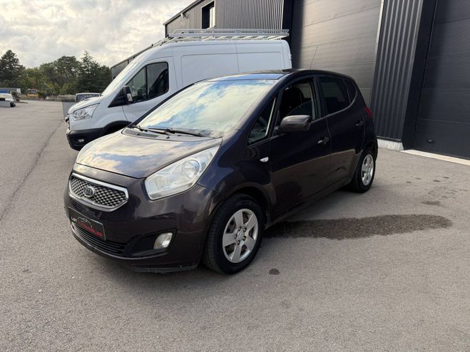 Kia Venga 1.4 CRDi 90ch FAP Style NOIR de 2010