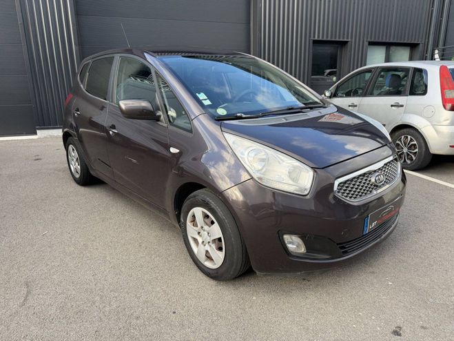Kia Venga 1.4 CRDi 90ch FAP Style NOIR de 2010