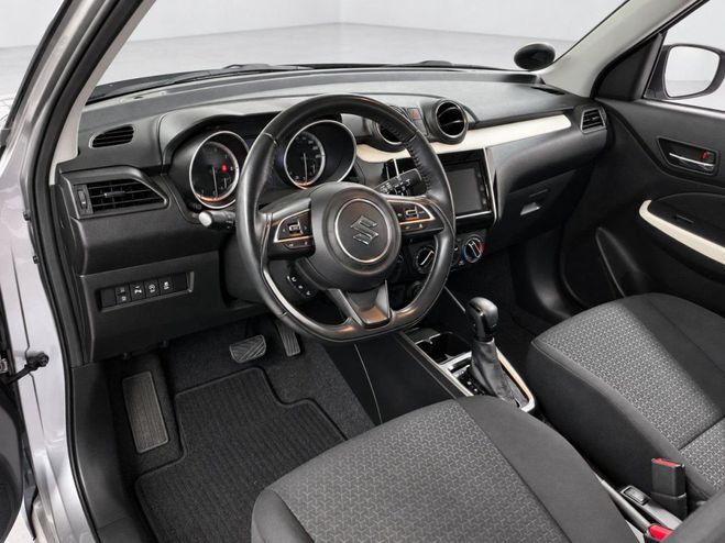 Suzuki Swift 1.2 Dualjet Hybrid Privil�ge Auto CVT Gris Clair de 2021