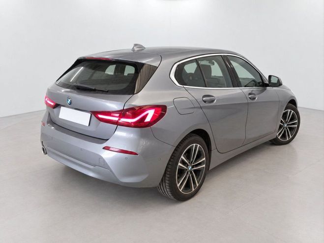 BMW Serie 1 118i 136 Business Design DKG7 Gris Clair de 2022