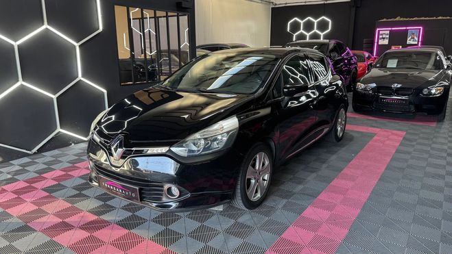 Renault Clio IV 1.5 DCI 90 ch EDC6 INTENS TOIT PANORA Noir de 2016