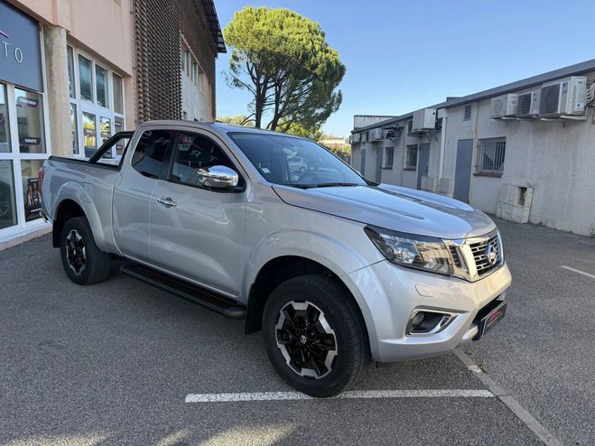 Nissan Np300 NAVARA Visia King Cab 4x4 Chassis TEKNA  Gris de 2021