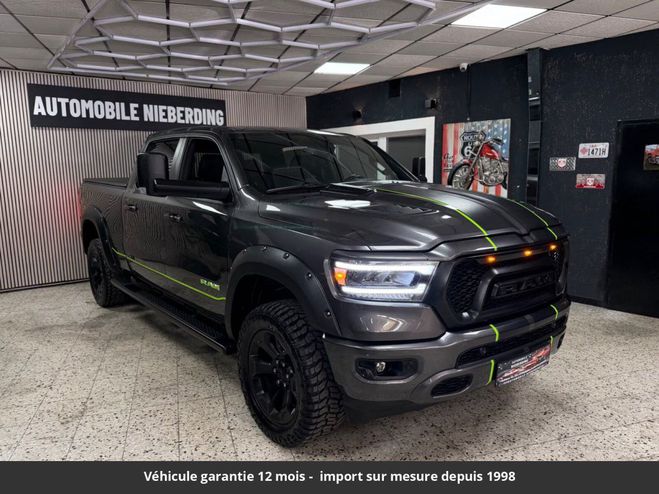 Dodge Ram sport night bva8 5.7l 4x4 Gris de 2021