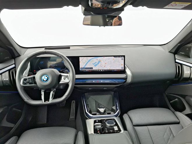 BMW X3 X3 30e xDrive 299 ch BVA8 M Sport 5p BLACK SAPPHIRE METALLIC de 2025