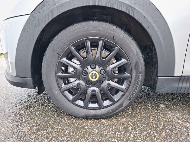 Mini Mini Hatch 3 Portes Cooper SE 184 ch Edition  MELTING SILVER III de 2023