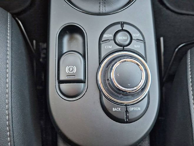Mini Mini Hatch 3 Portes Cooper SE 184 ch Essentia MELTING SILVER III de 2023