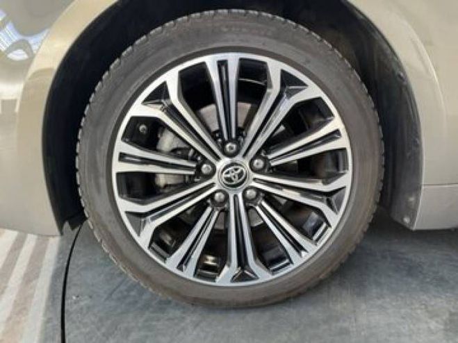 Toyota Corolla Touring Sports Hybride 184h Design marron de 2020