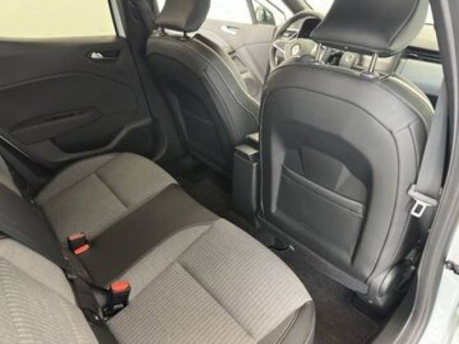 Renault Clio E-Tech full hybrid 145 Techno blanc de 2024