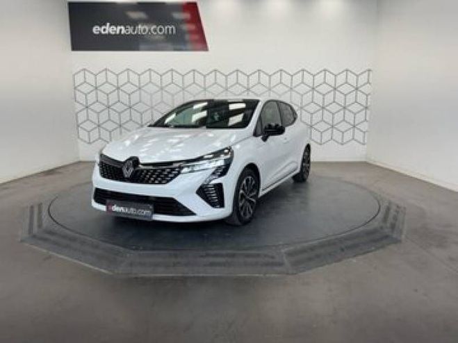 Renault Clio E-Tech full hybrid 145 Techno blanc de 2024