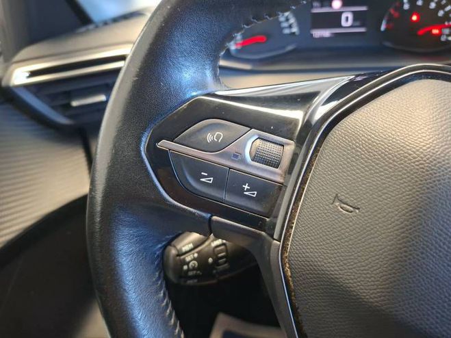 Peugeot 208 PureTech 100 S&S BVM6 Style blanc de 2021