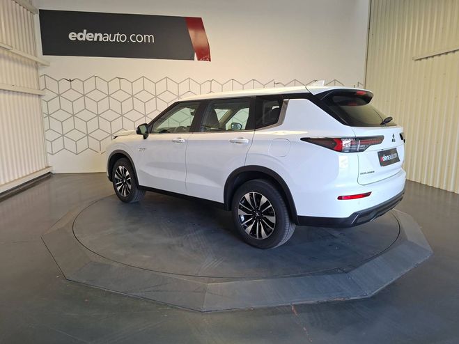 Mitsubishi Outlander Outlander 2.4 MIVEC PHEV 306 4WD Invite  Blanc de 2025