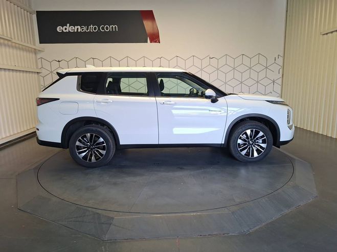 Mitsubishi Outlander Outlander 2.4 MIVEC PHEV 306 4WD Invite  Blanc de 2025