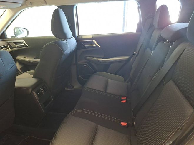 Mitsubishi Outlander Outlander 2.4 MIVEC PHEV 306 4WD Invite  Blanc de 2025