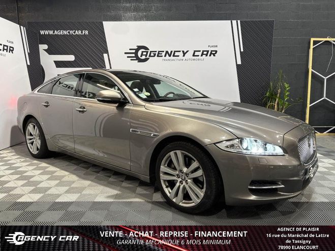 Jaguar XJ 3.0 D V6 - BVA BERLINE Luxe Premium Long GRIS CLAIR de 2012