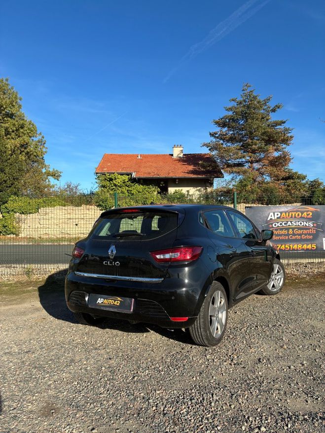 Renault Clio IV 1,2 120CH DYNAMIQUE BOITE AUTOMATIQUE Noir de 2015