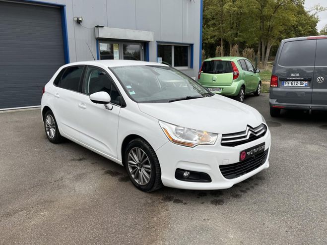 Citroen C4 1.6 e-HDi 110CH BVA AUTO Confort GARANTI BLANC de 2011