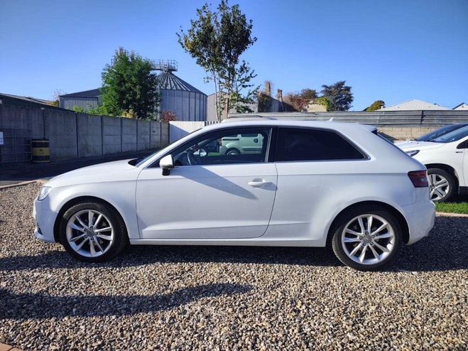 Audi A3 2.0 TDI 150ch Ambition BLANC de 2012