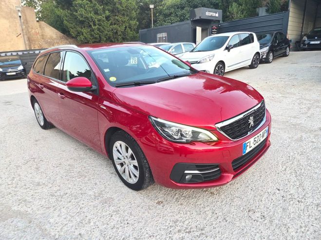 Peugeot 308 1.5 BlueHDi 130ch S&S Active Rouge de 2019