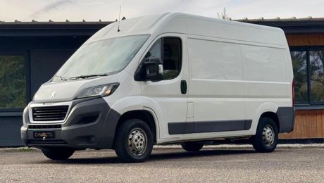 Peugeot Boxer Vu FOURGON 330 2.0 BLUEHDI 110 L2H2 PACK 2017 d'occasion a Bazainville (78)