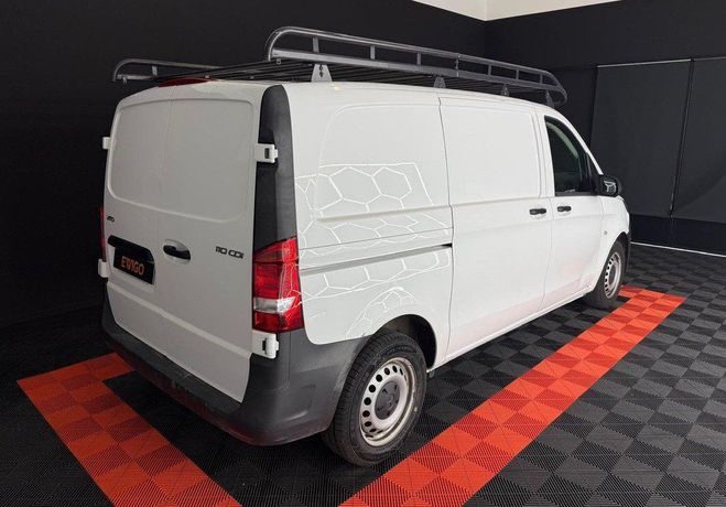 Mercedes Vito vu fourgon 2.2 111 cdi 110 Blanc de 2022