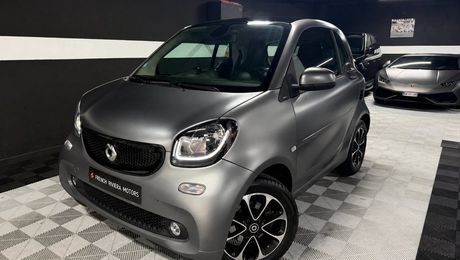 Smart Fortwo Coup� II 71 CH - Cuir -Toit pano - GPS - 2018 d'occasion a Vallauris (06)