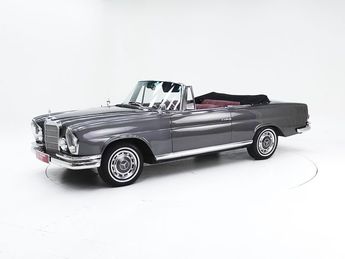 Mercedes 220