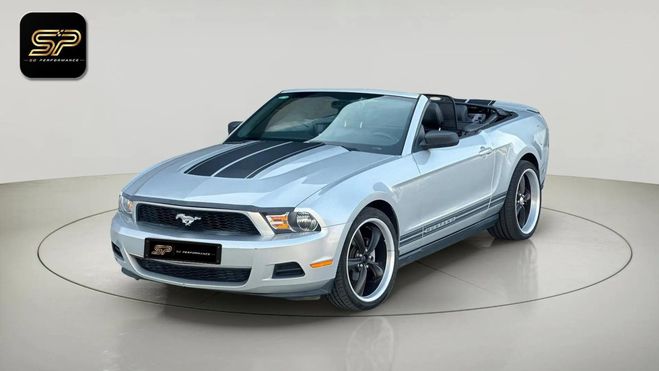 Ford Mustang CABRIOLET 4.0 V6 213 CH * AUTOMATIQUE *  Gris de 2010