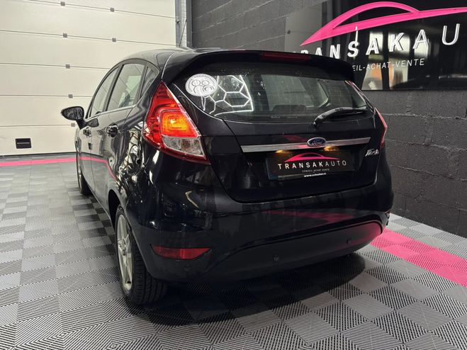 Ford Fiesta 1.0 80ch Titanium EMBRAYAGE NEUF Noir de 2015