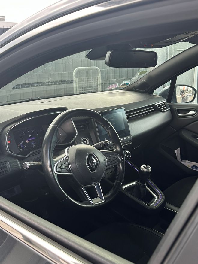 Renault Clio  V 1.0 TCe 100 � 2019 � 63 000 km  de 2019