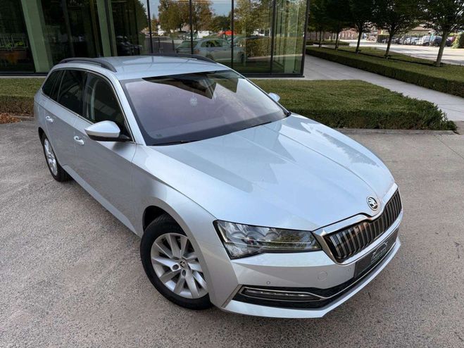 Skoda Superb Combi PHEV 1.4 TSI Ambition DSG (160 kW) Gris M�tallis� de 