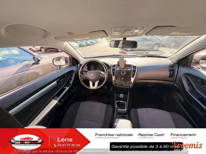 Kia Ceed d Ceed 1.6 CRDI 90CH // Blanc de 2011